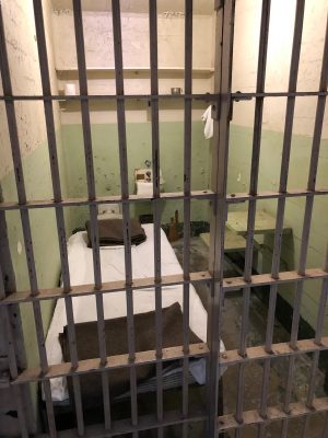 alcatraz-cell-1